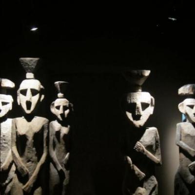 Totems mapuches (musée des civilisations pré-colombiennes)