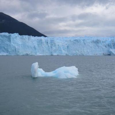 Glacier Perito Moreno (iceberg)