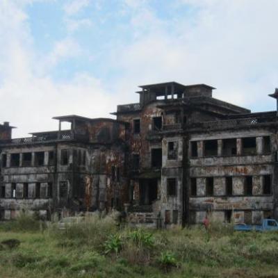 Un autre batiment abandonne