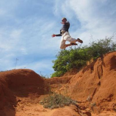 Albin s'envoie en l'air a Mui Ne