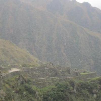 Ruines sur le chemin des Incas