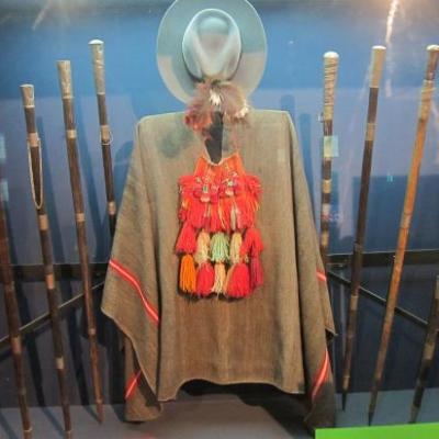 Tenue chef village aymara (musée archéologique de San Miguel)